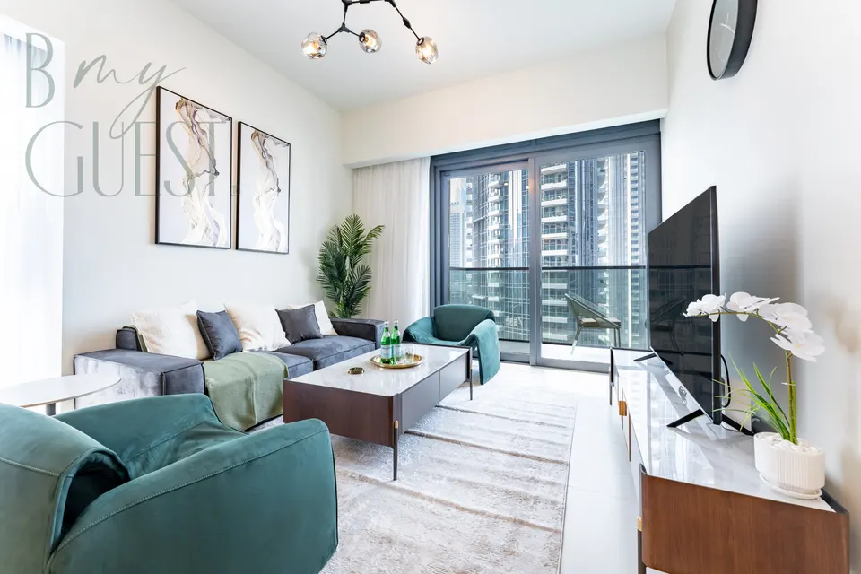 Opulent 2 Bedroom with Full View of Burj Khalifa - BMG-APT-276 — photo 1