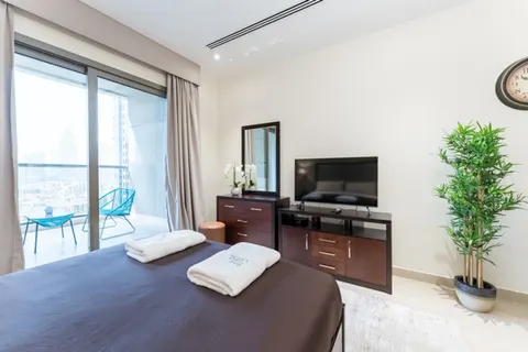 Studio in Downtown with Spacious Balcony - BMG-APT-200 — photo 3