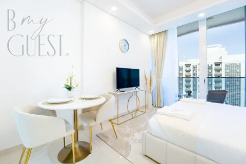 Studio with amazing Canal View in Waves Tower  - BMG-APT-235 — photo 6